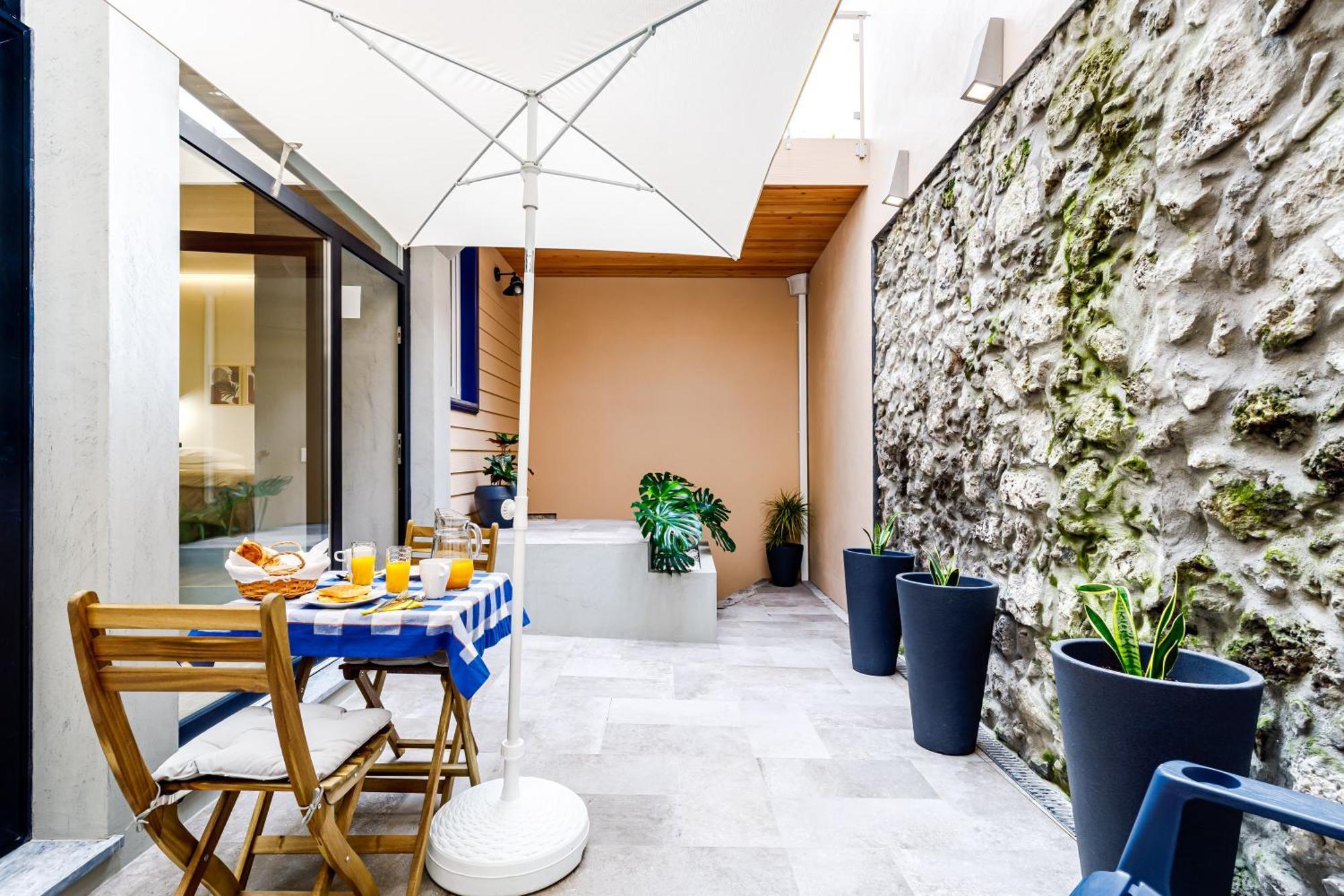 Ladomar Avenida Apartamento Horta  Exterior foto