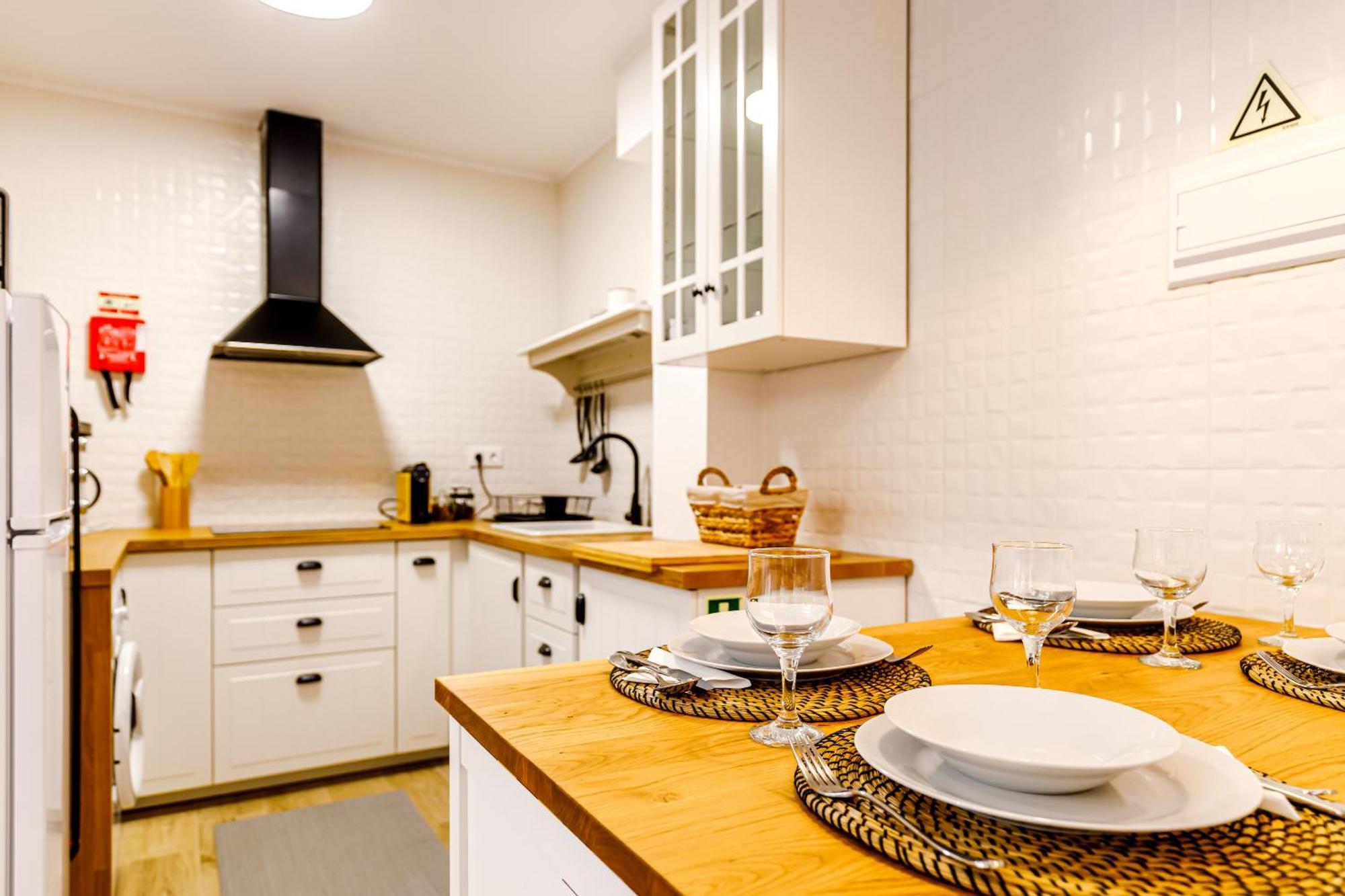 Ladomar Avenida Apartamento Horta  Exterior foto